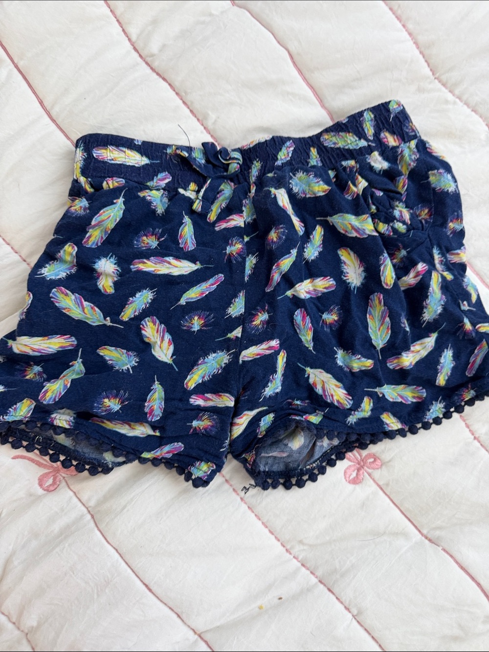 Faded Glory Navy Feather-Print High Waist Shorts